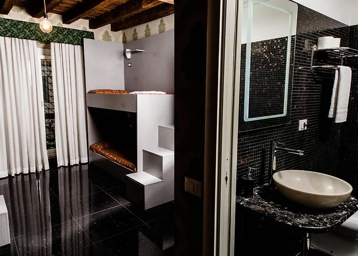 Hostel Beautiful *